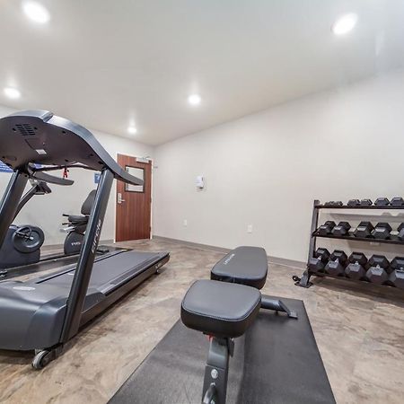 Cobblestone Inn & Suites - Holdrege Екстериор снимка